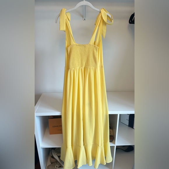 Tie-Shoulder Yellow Maxi Dress - Picture 3 of 4